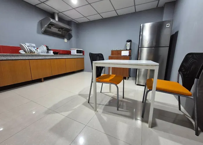 Vibe, House, 7 Mins To Bts, Center, Private In Sathon, Private Bathroom, Bangkok, Thailand Affittacamere Bangkok