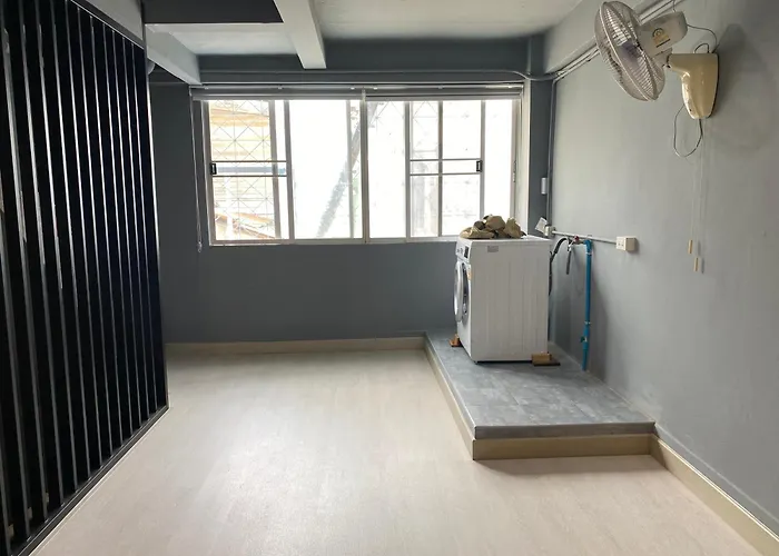 Vibe, House, 7 Mins To Bts, Center, Private In Sathon, Private Bathroom, Bangkok, Thailand Affittacamere